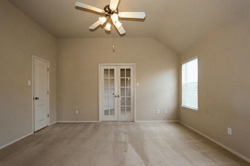 Little Elm House: 508 Highmoor Ct