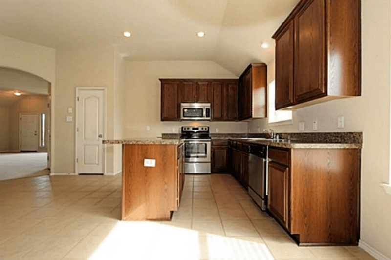 Little Elm House: 508 Highmoor Ct
