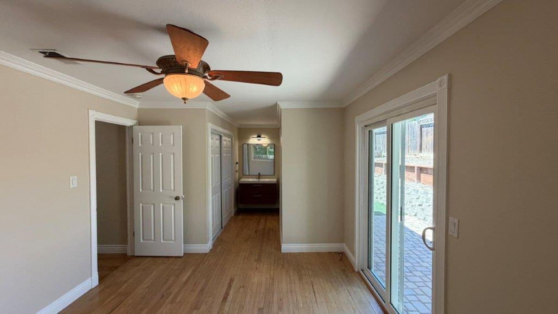 Martinez House: 1149 Paradise Drive Unit A