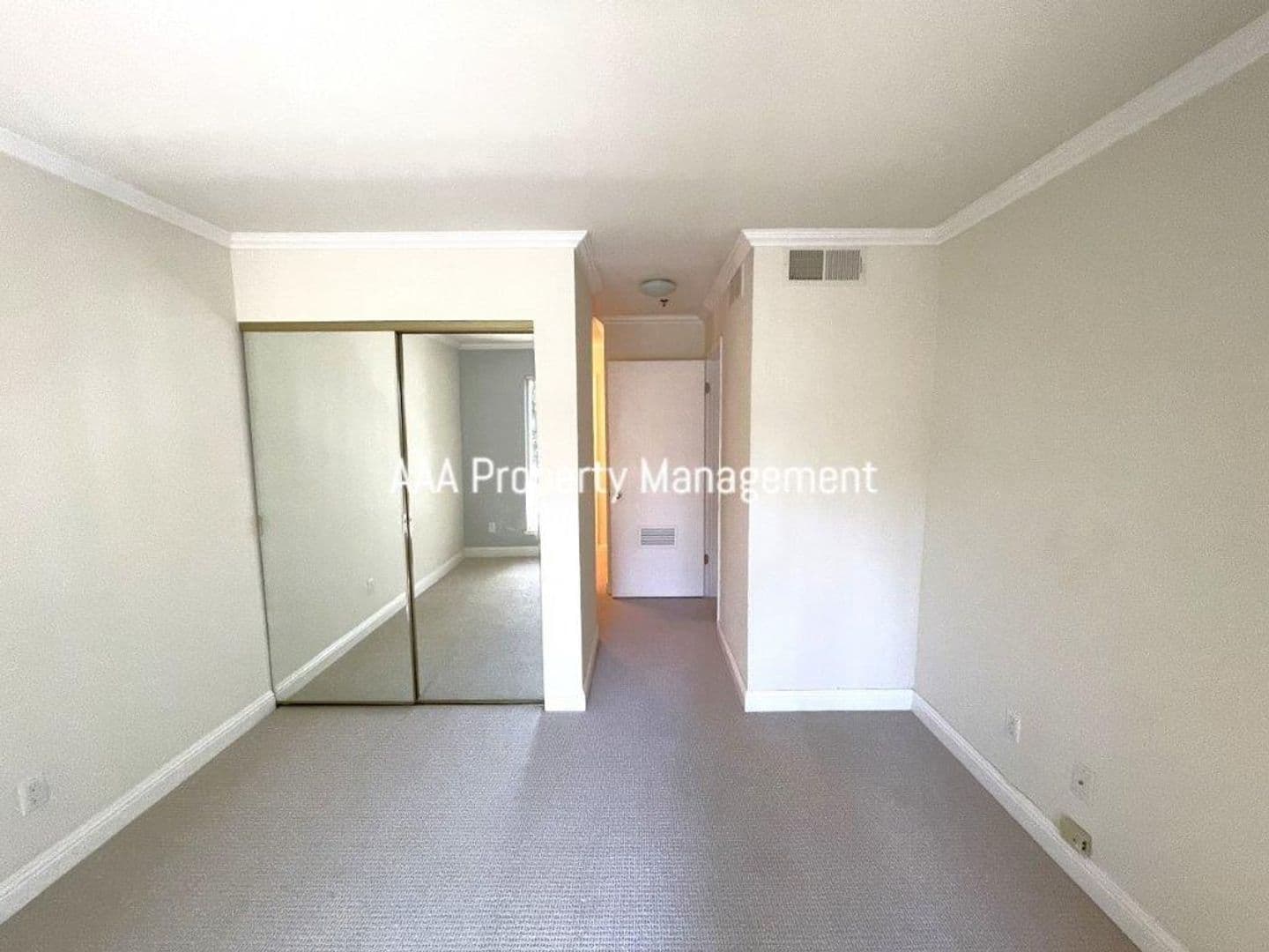Walnut Creek Condo: 2530 Oak Rd Unit #204