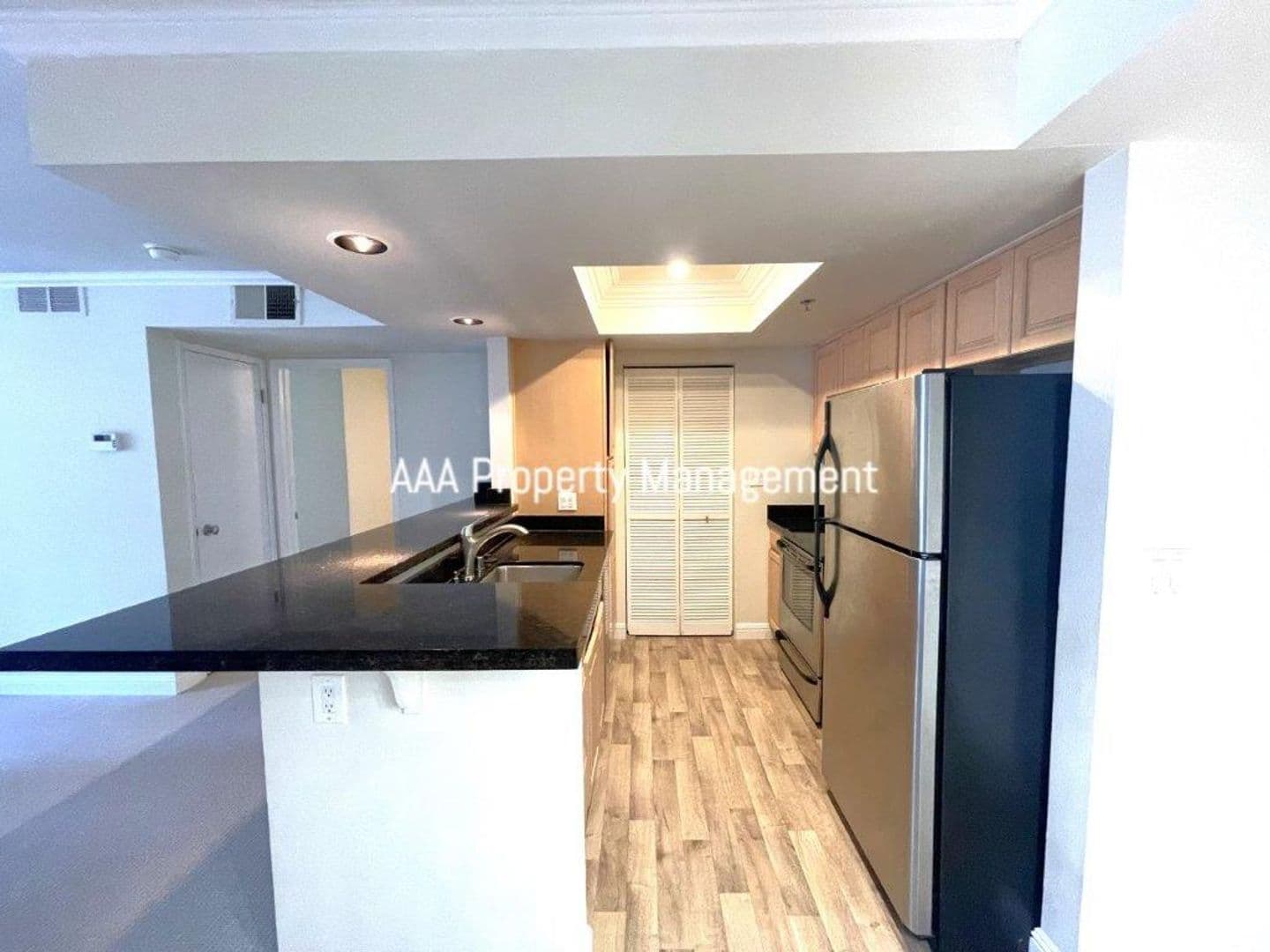 Walnut Creek Condo: 2530 Oak Rd Unit #204
