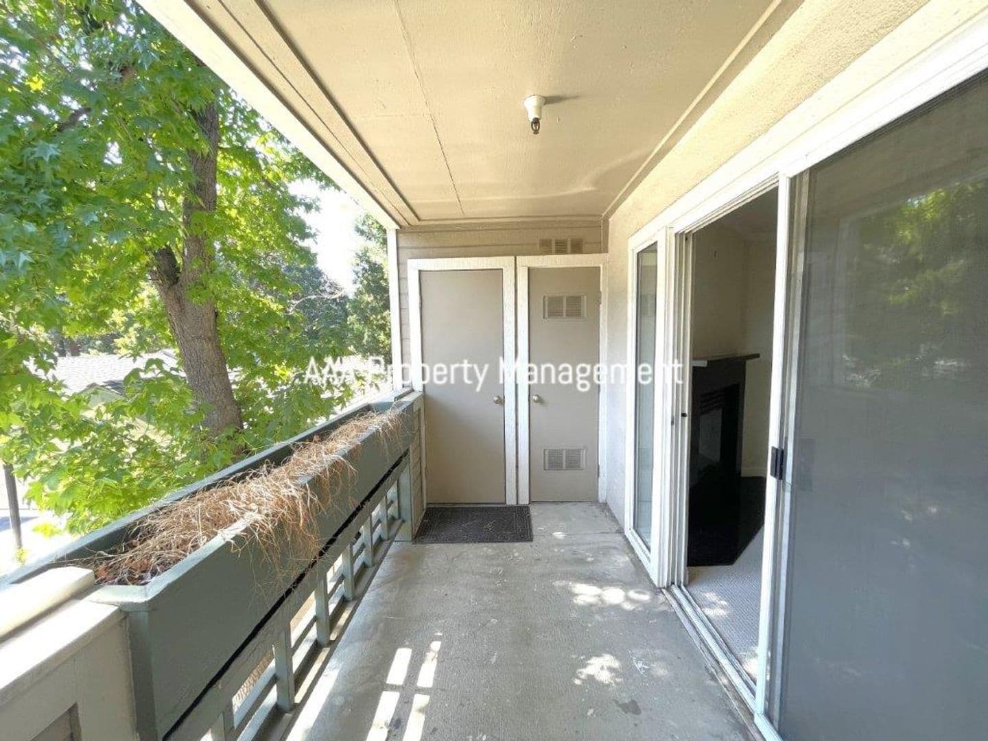 Walnut Creek Condo: 2530 Oak Rd Unit #204