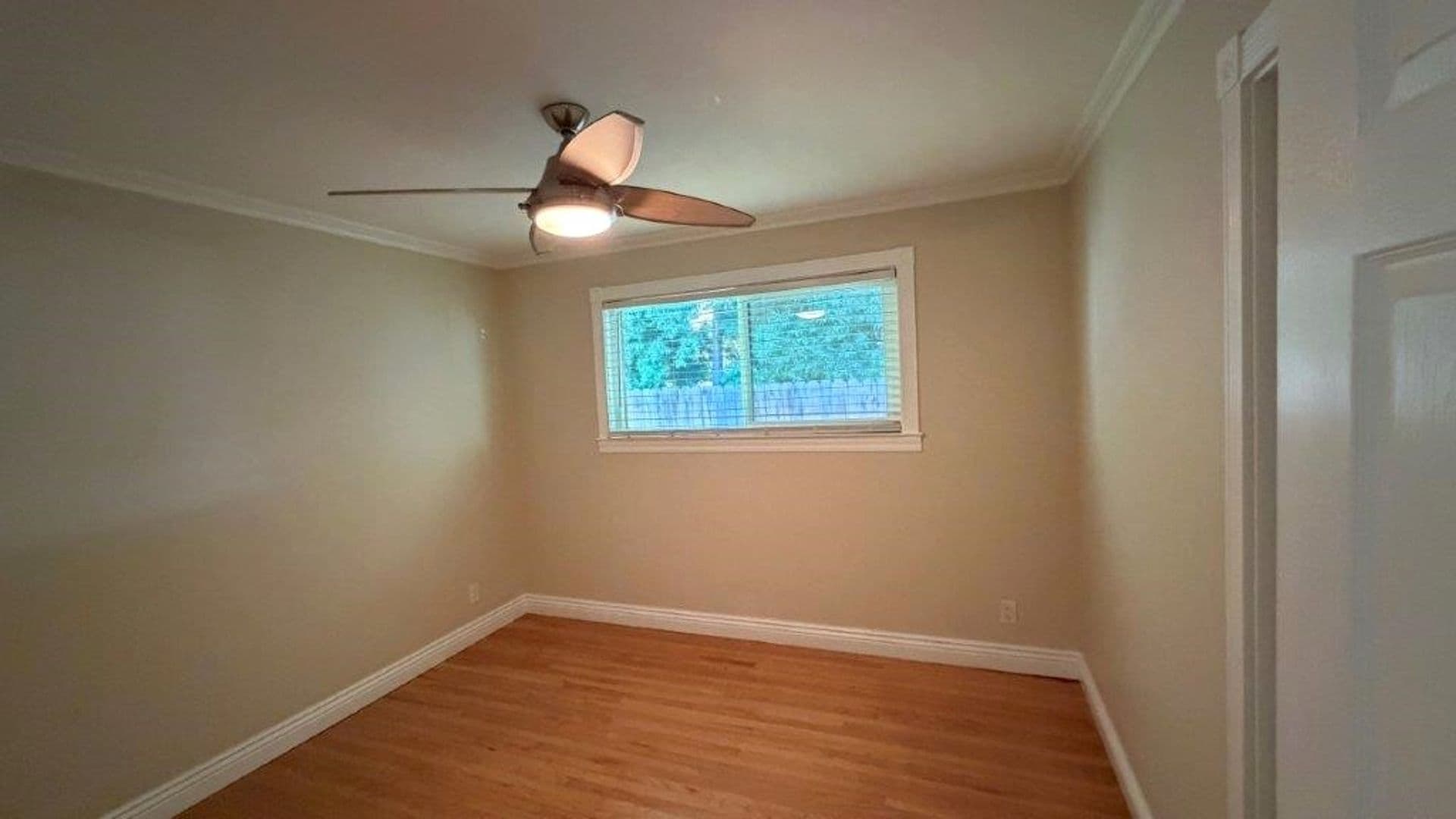 Martinez House: 1149 Paradise Drive Unit A