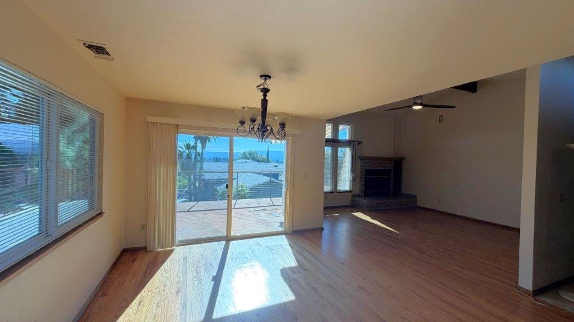 Concord House: 3738 Sanford Street