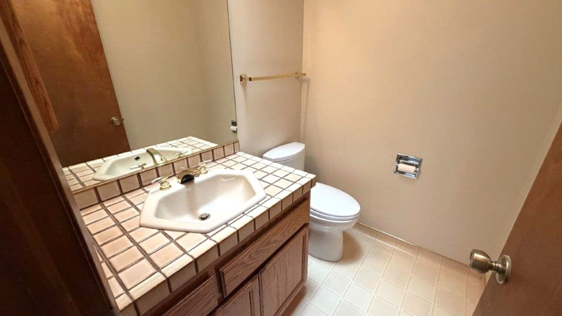 Concord House: 3738 Sanford Street