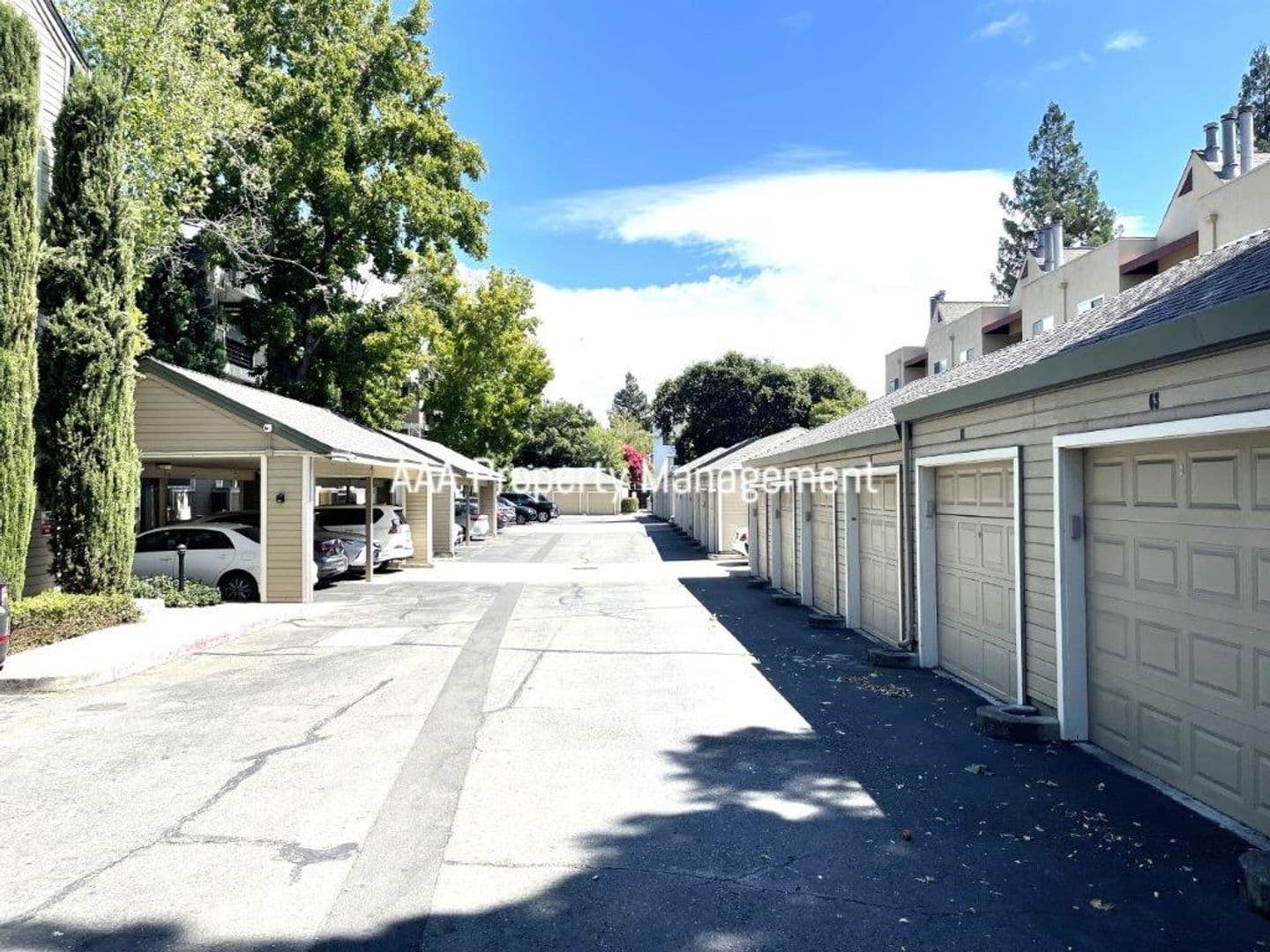 Walnut Creek Condo: 2530 Oak Rd Unit #204