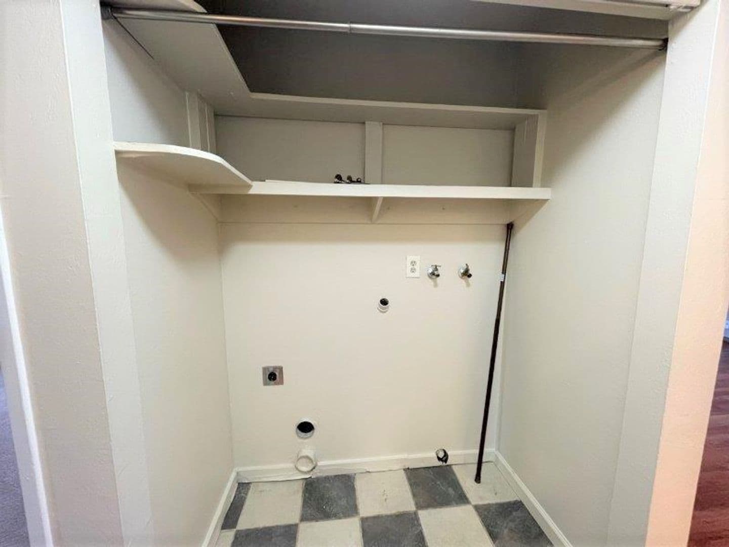 Concord Townhome: 1732 Sapling Court, Unit A