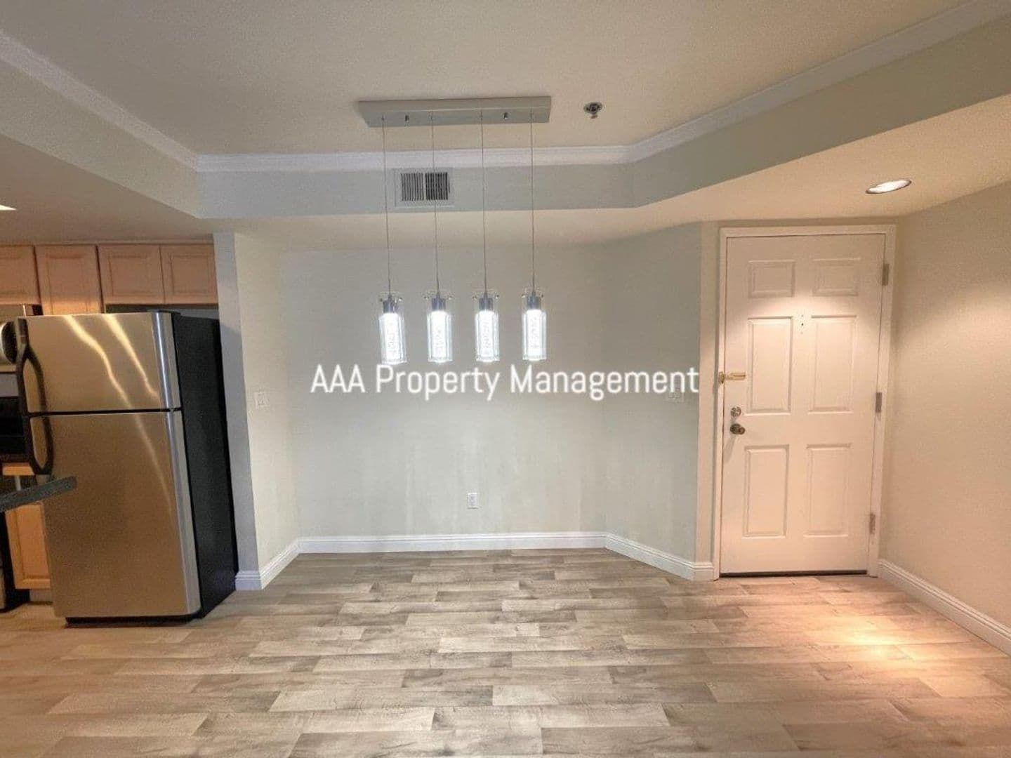 Walnut Creek Condo: 2530 Oak Rd Unit #204