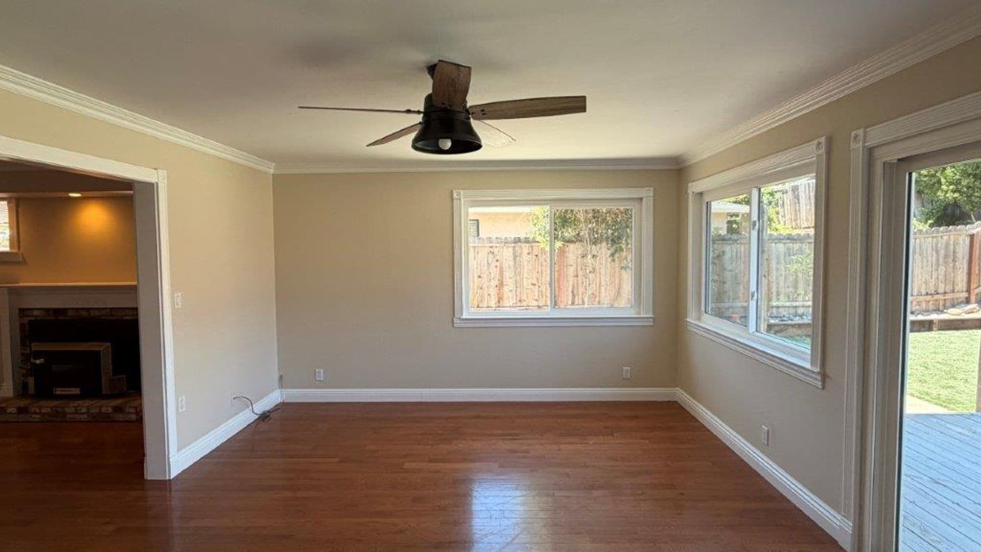 Martinez House: 1149 Paradise Drive Unit A