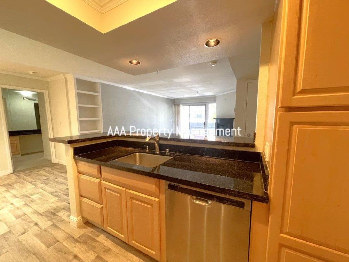 Walnut Creek Condo: 2530 Oak Rd Unit #204
