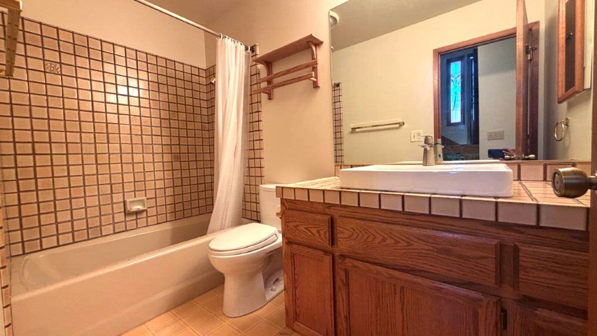 Concord House: 3738 Sanford Street