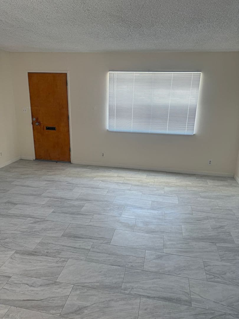 Desert Hot Springs Multiplex: 13704-13728 Avenida Hermosa