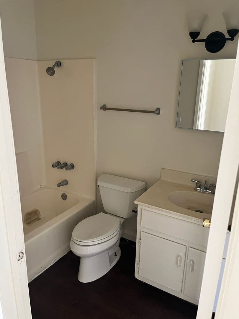 Desert Hot Springs Apartment: 10592 Sunset Avenue