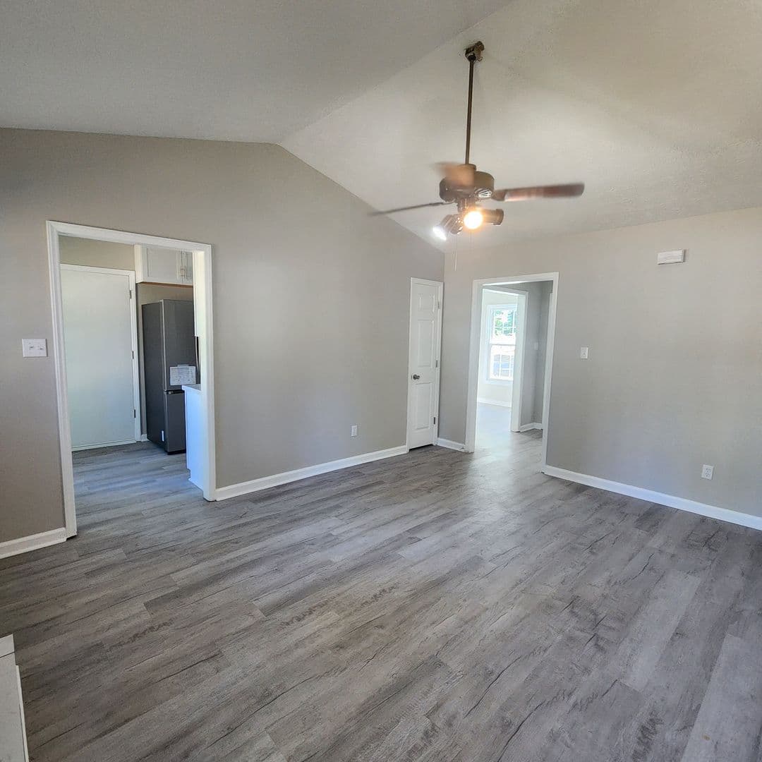 FAYETTEVILLE House: 7248 PEBBLEBROOK