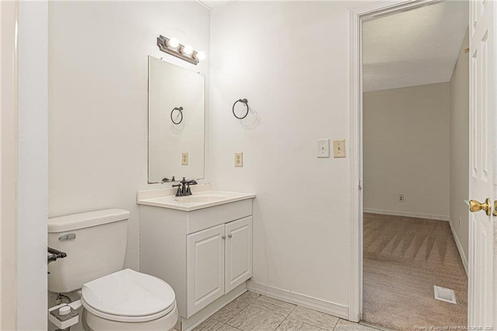FAYETTEVILLE House: 1120 LESLIE DRIVE