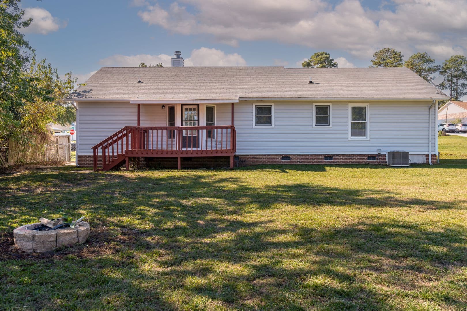HOPE MILLS House: 3539 HANOVER DRIVE