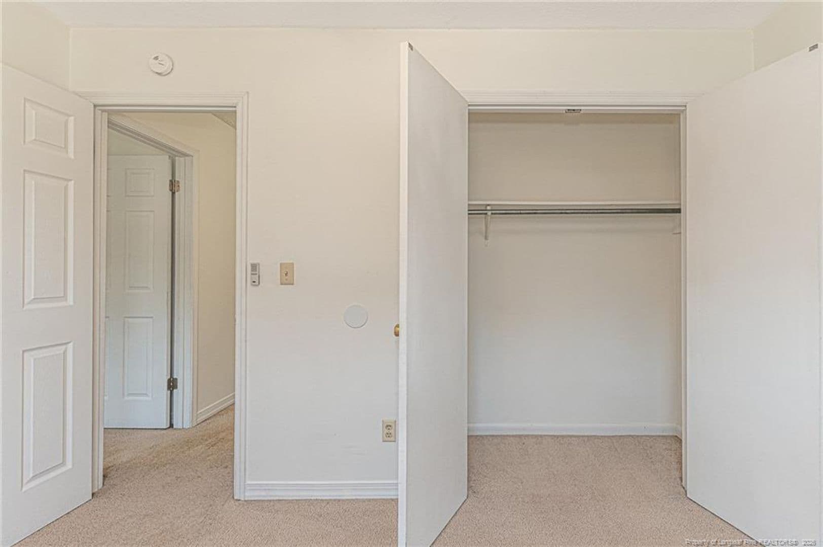 FAYETTEVILLE House: 1120 LESLIE DRIVE