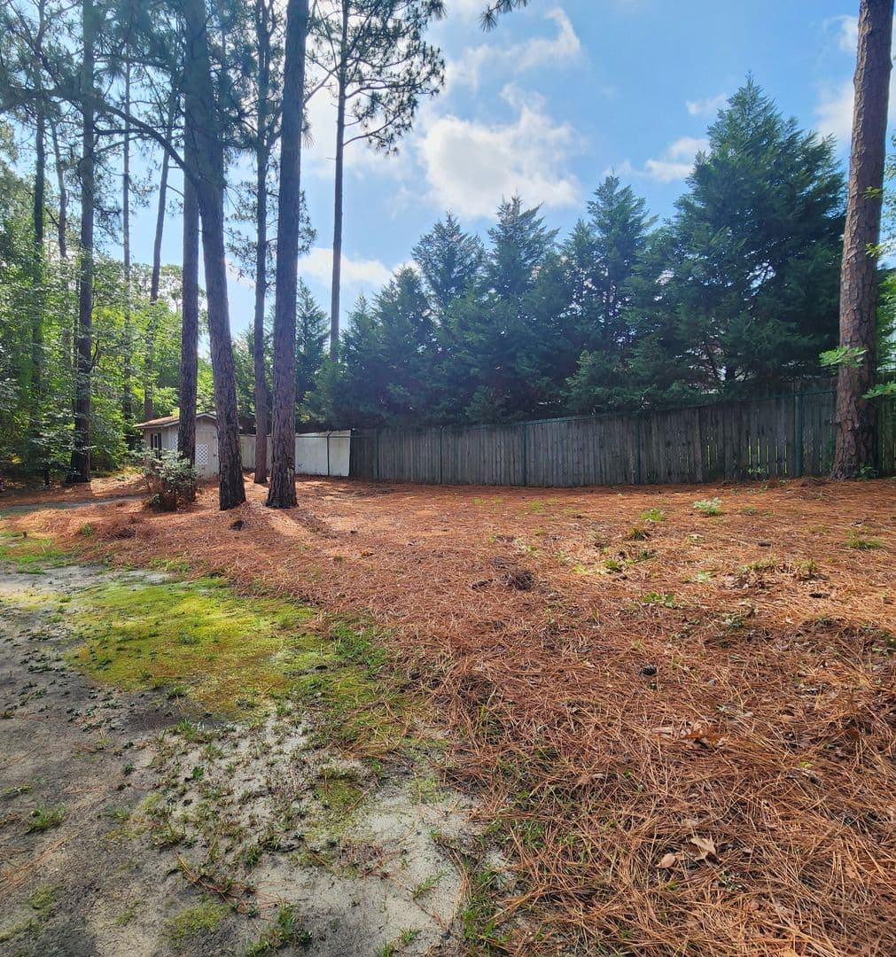 FAYETTEVILLE House: 6871 S STAFF ROAD