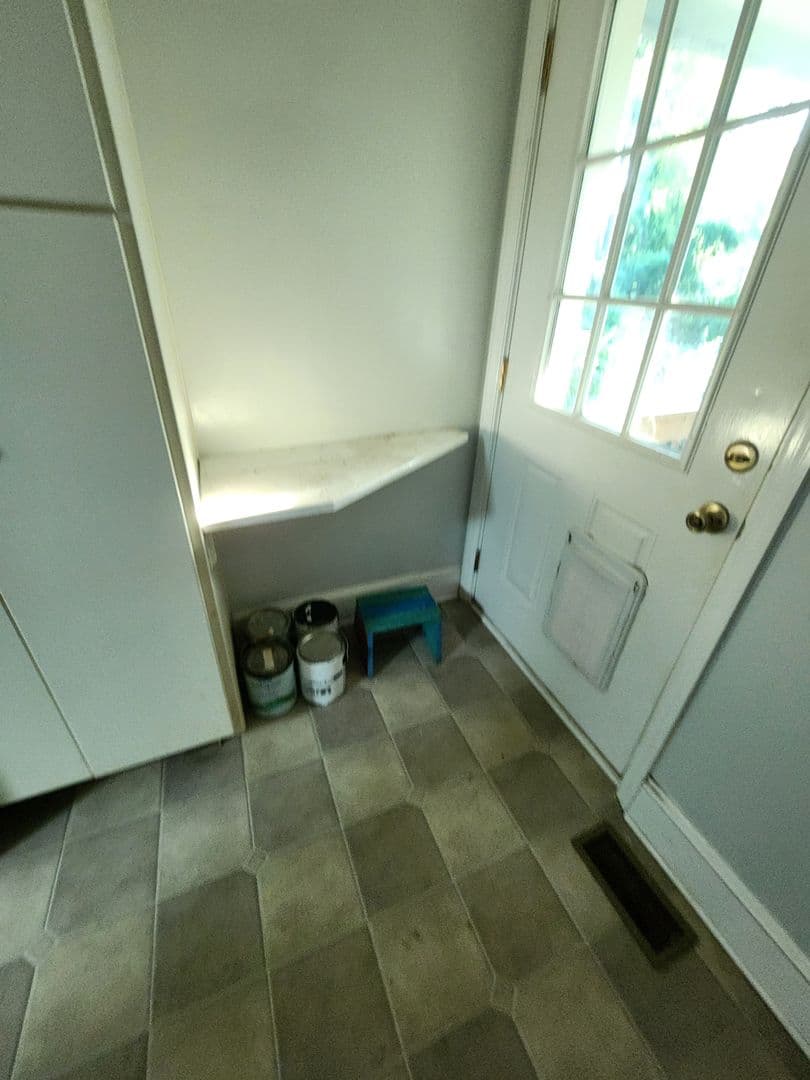FAYETTEVILLE House: 406 PEARL STREET