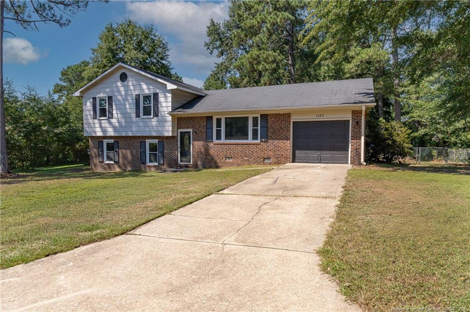 FAYETTEVILLE House: 1120 LESLIE DRIVE