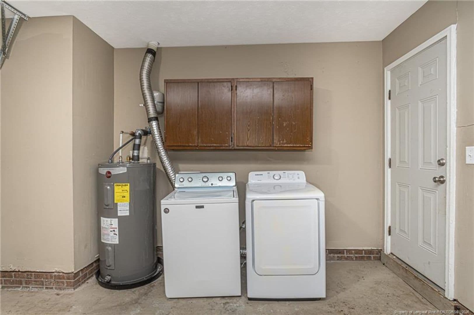 FAYETTEVILLE House: 6972 TIMBERWOOD DRIVE