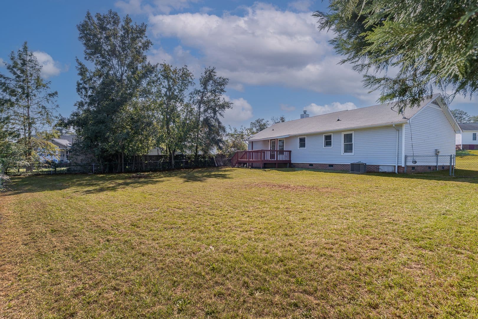 HOPE MILLS House: 3539 HANOVER DRIVE