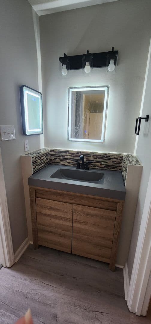 FAYETTEVILLE House: 7248 PEBBLEBROOK