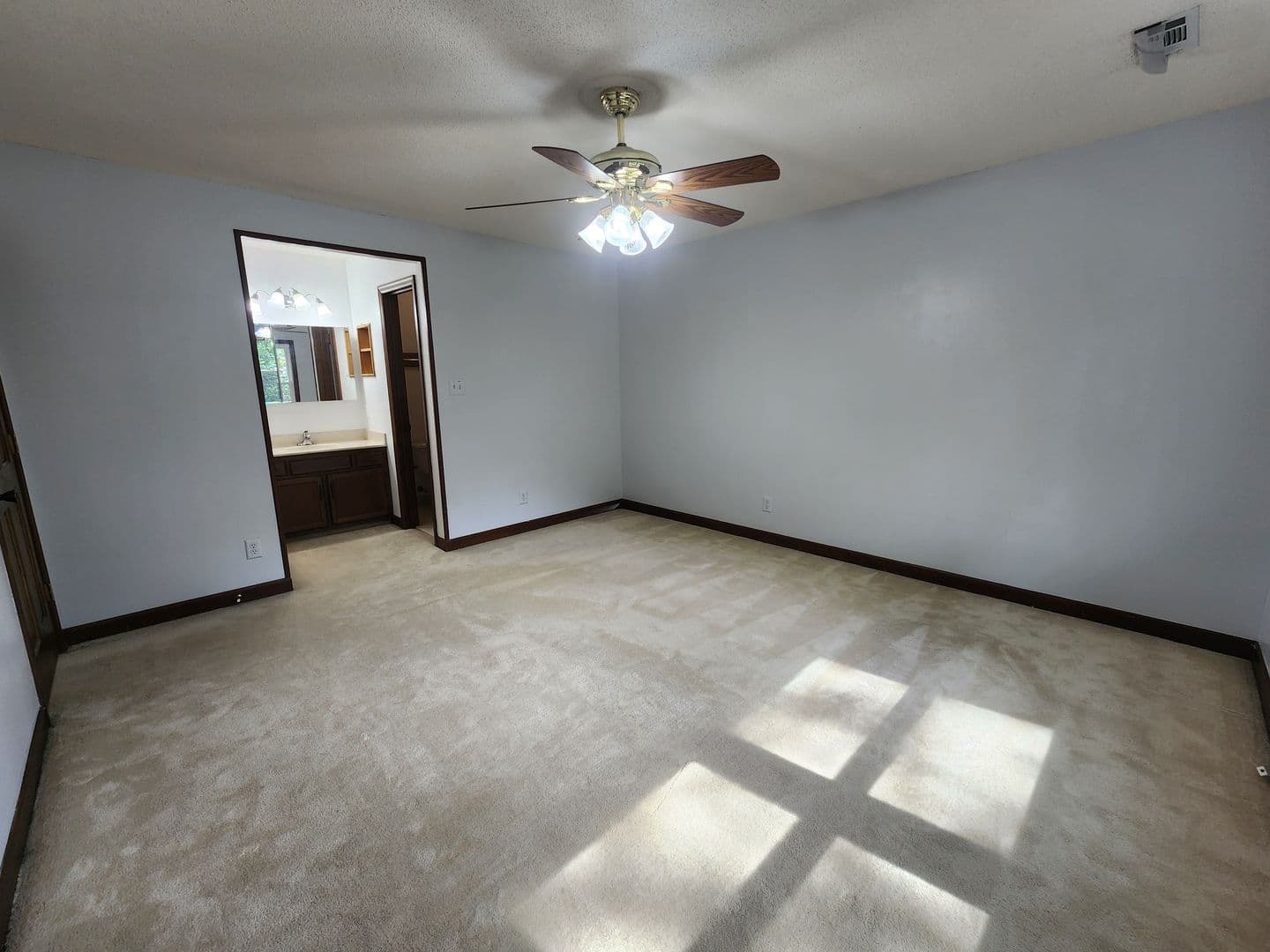 FAYETTEVILLE House: 6871 S STAFF ROAD