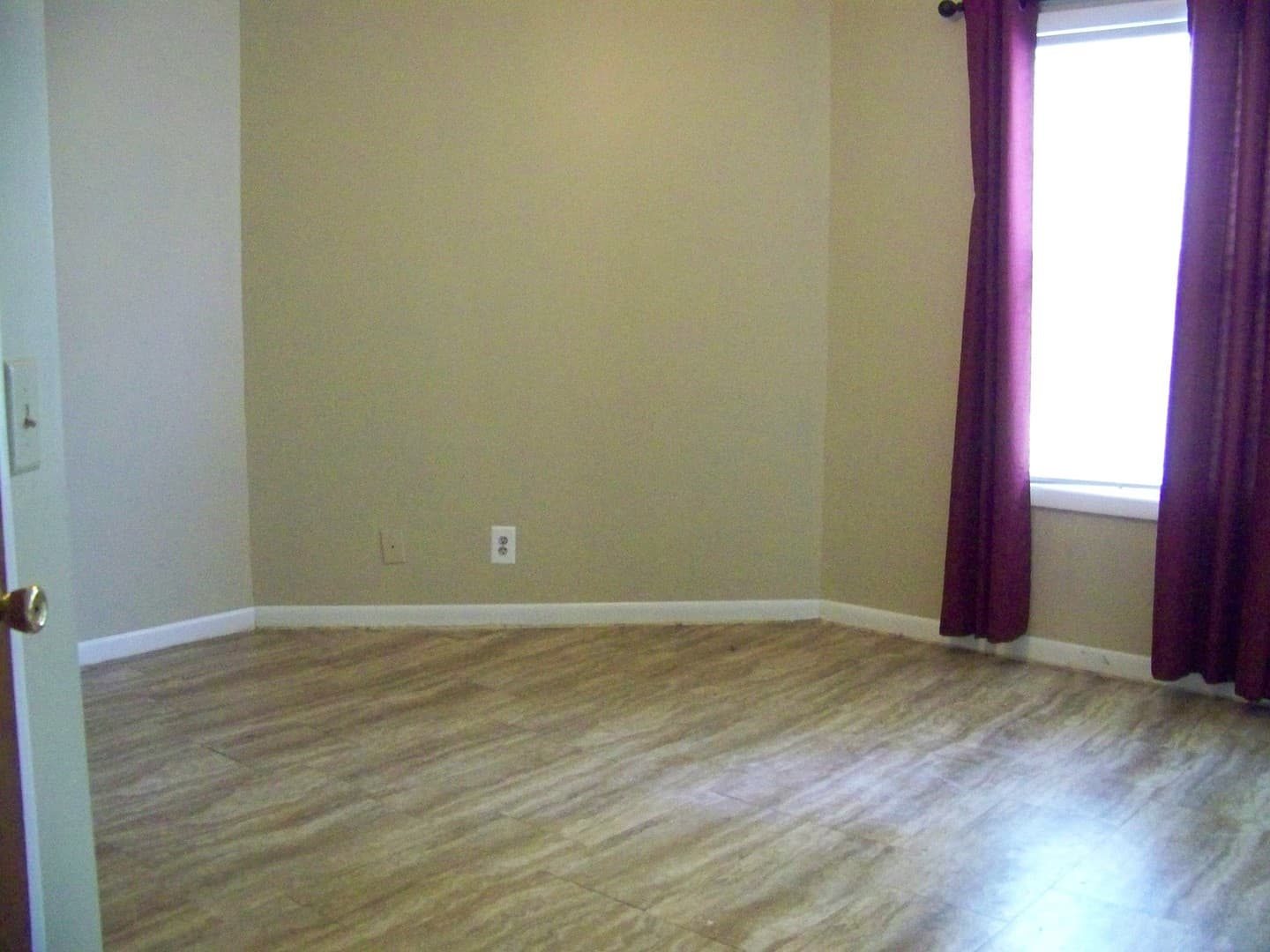 FAYETTEVILLE Condo: 6792-8 WILLOWBROOK