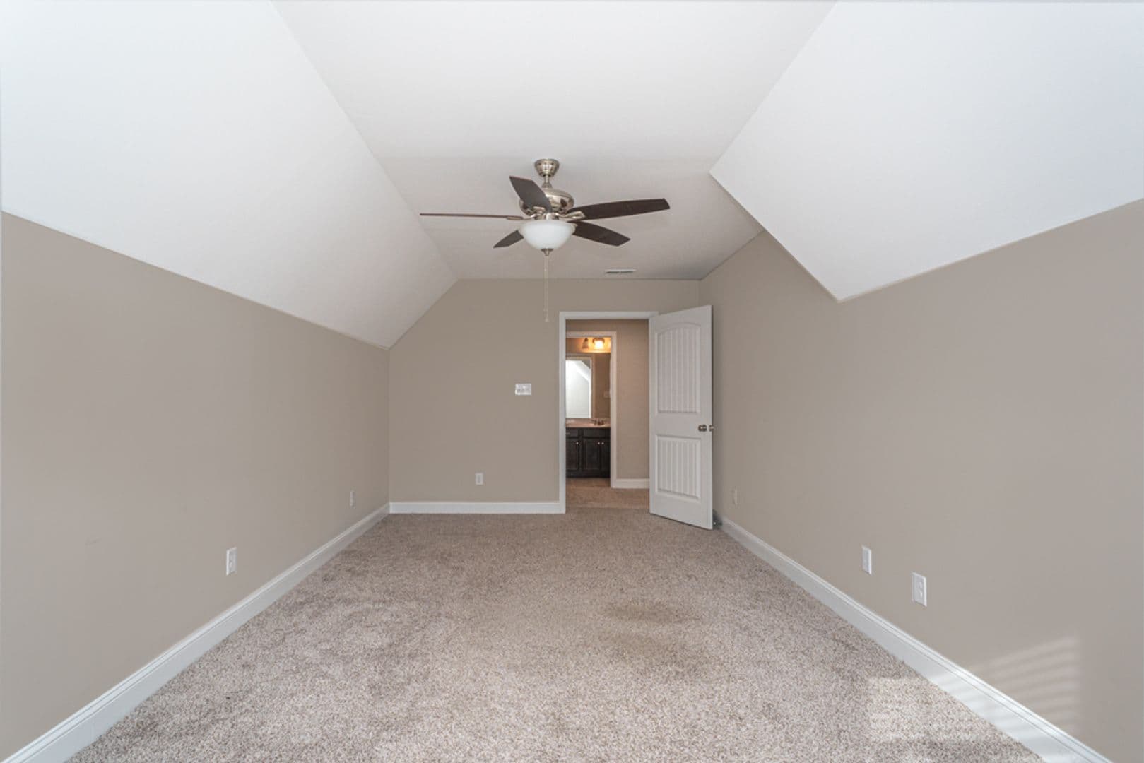 STEDMAN House: 5737 POOH AVE