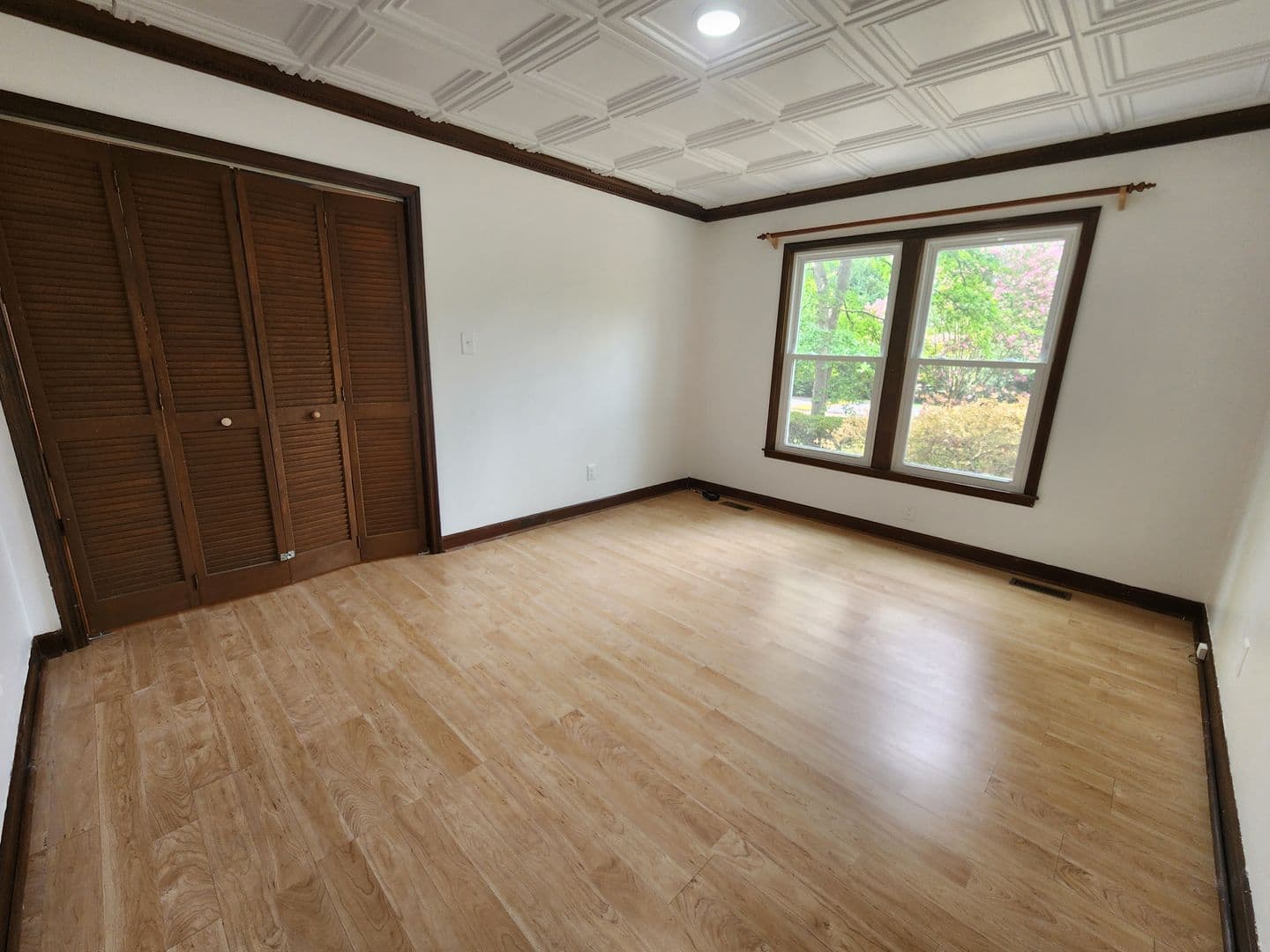 FAYETTEVILLE House: 6871 S STAFF ROAD
