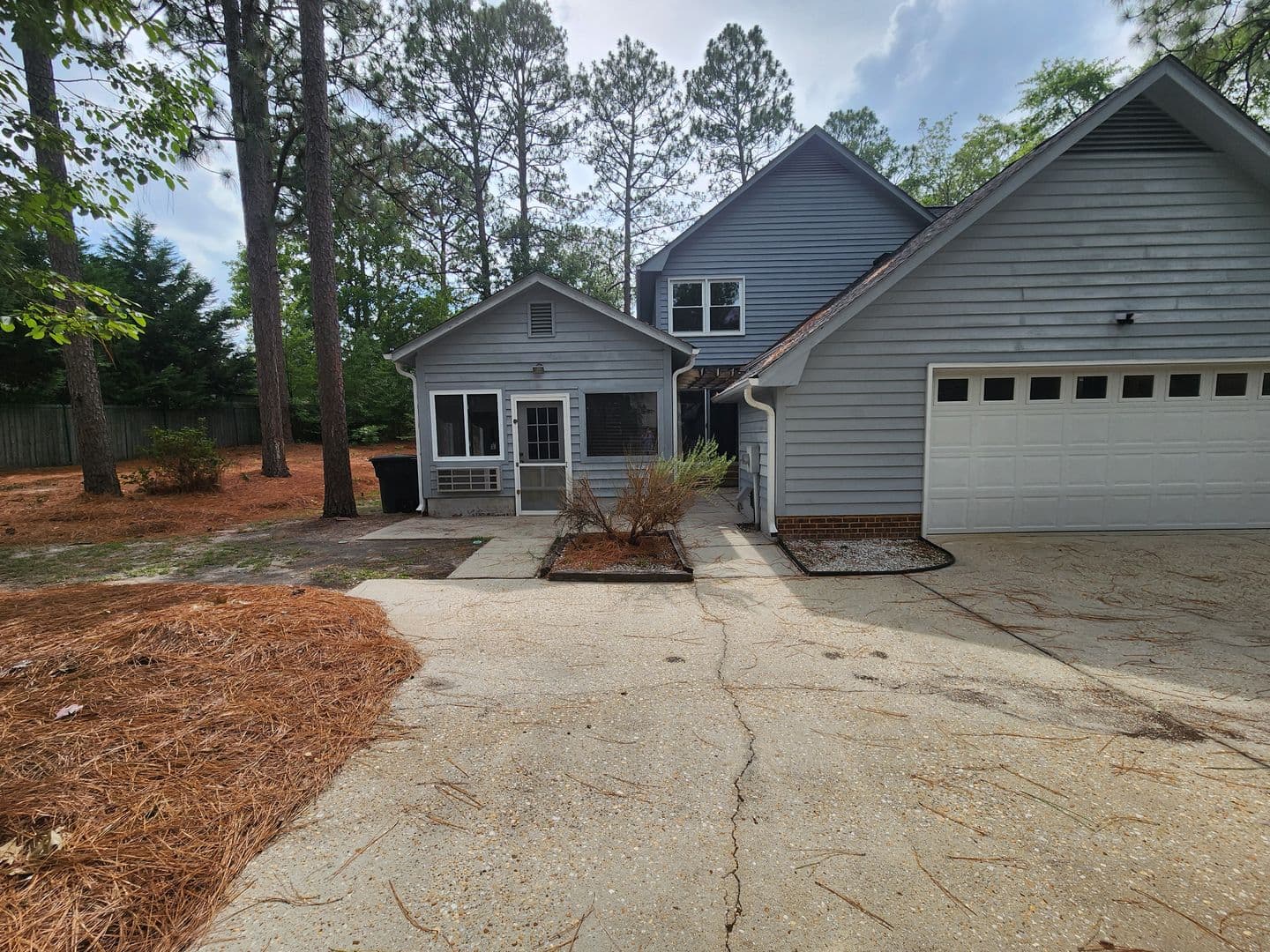 FAYETTEVILLE House: 6871 S STAFF ROAD
