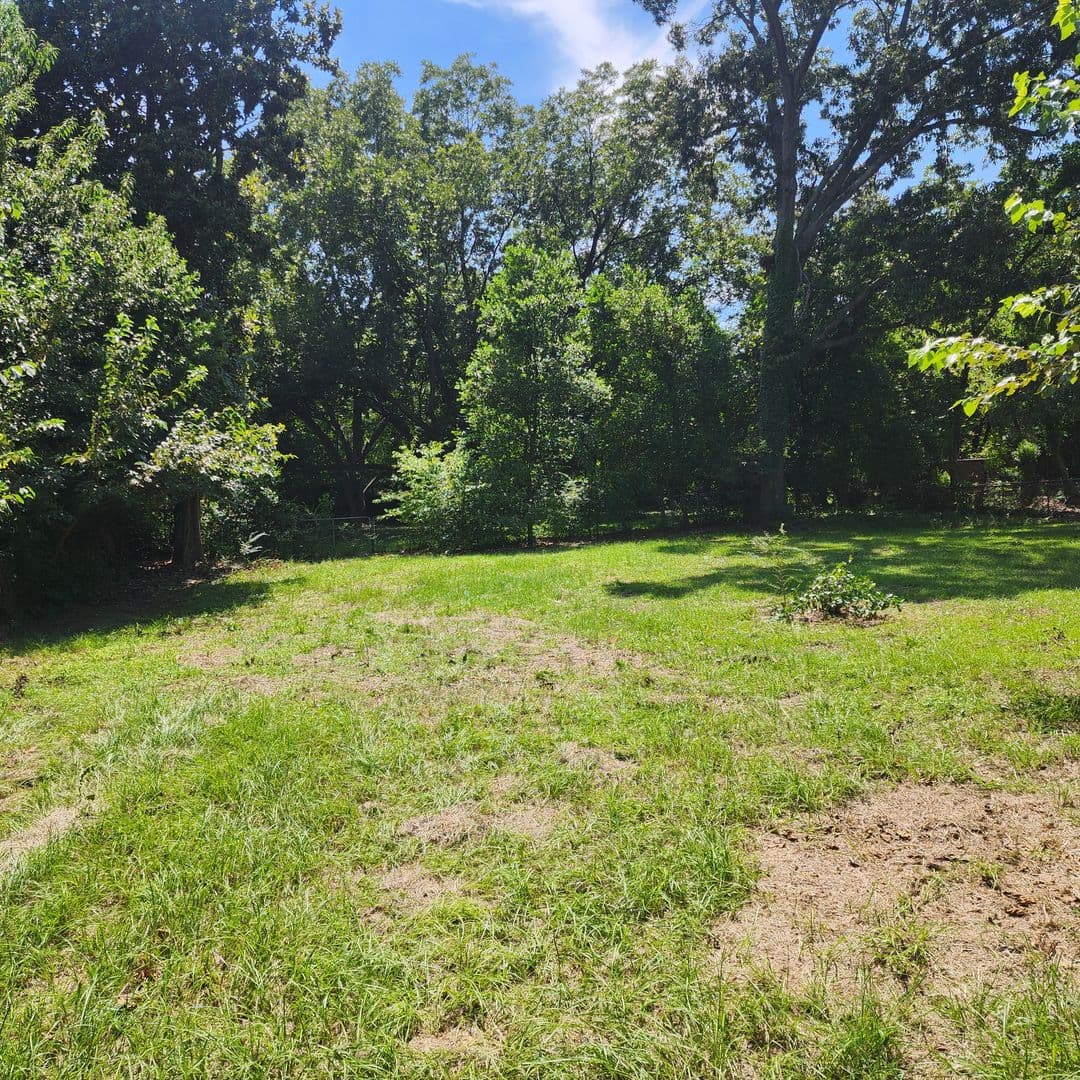 FAYETTEVILLE House: 6417 MORGANTON ROAD