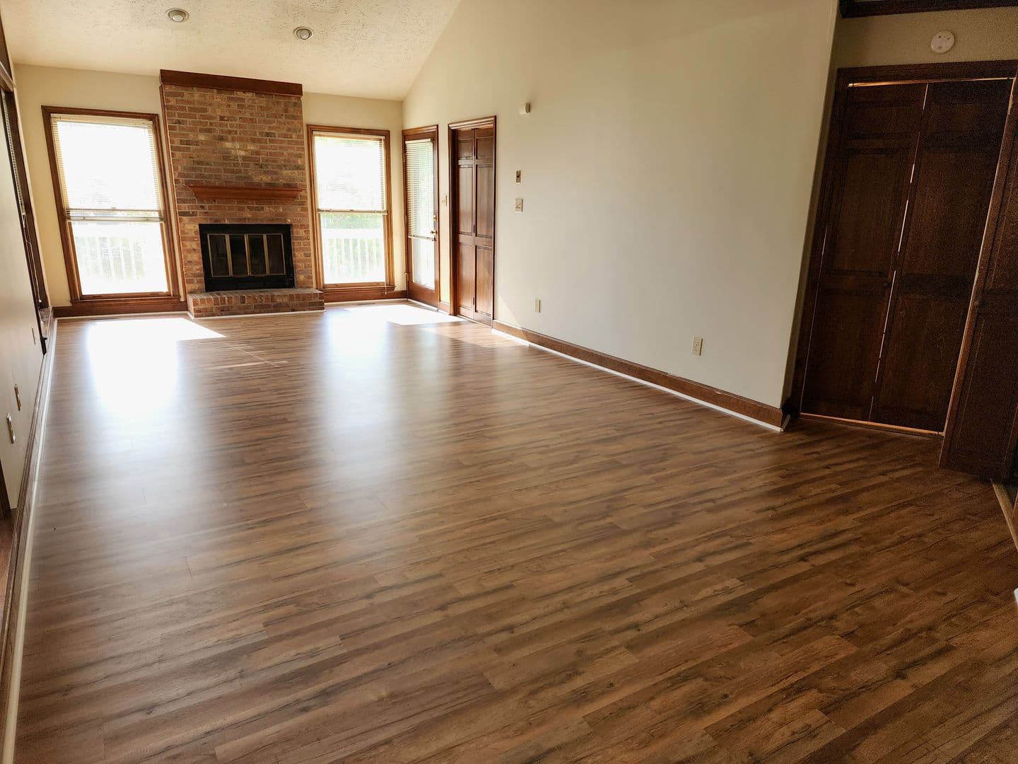 FAYETTEVILLE House: 449 LANDS END ROAD