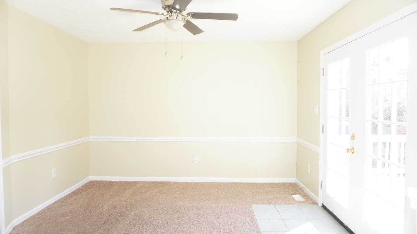 Fayetteville House: 6887 Big Wood Rd.