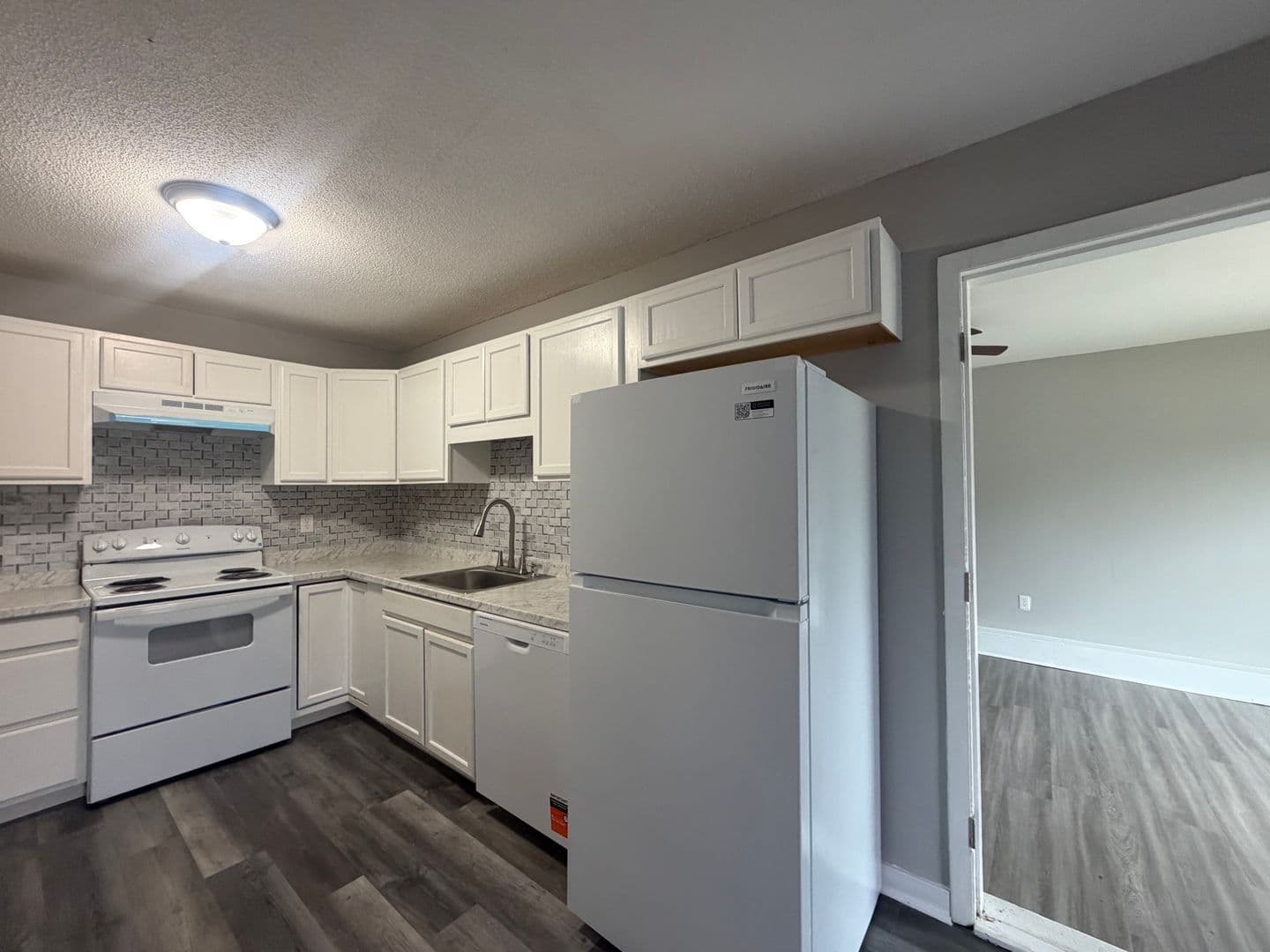 Spring Lake House: 3315 Red Fox Road