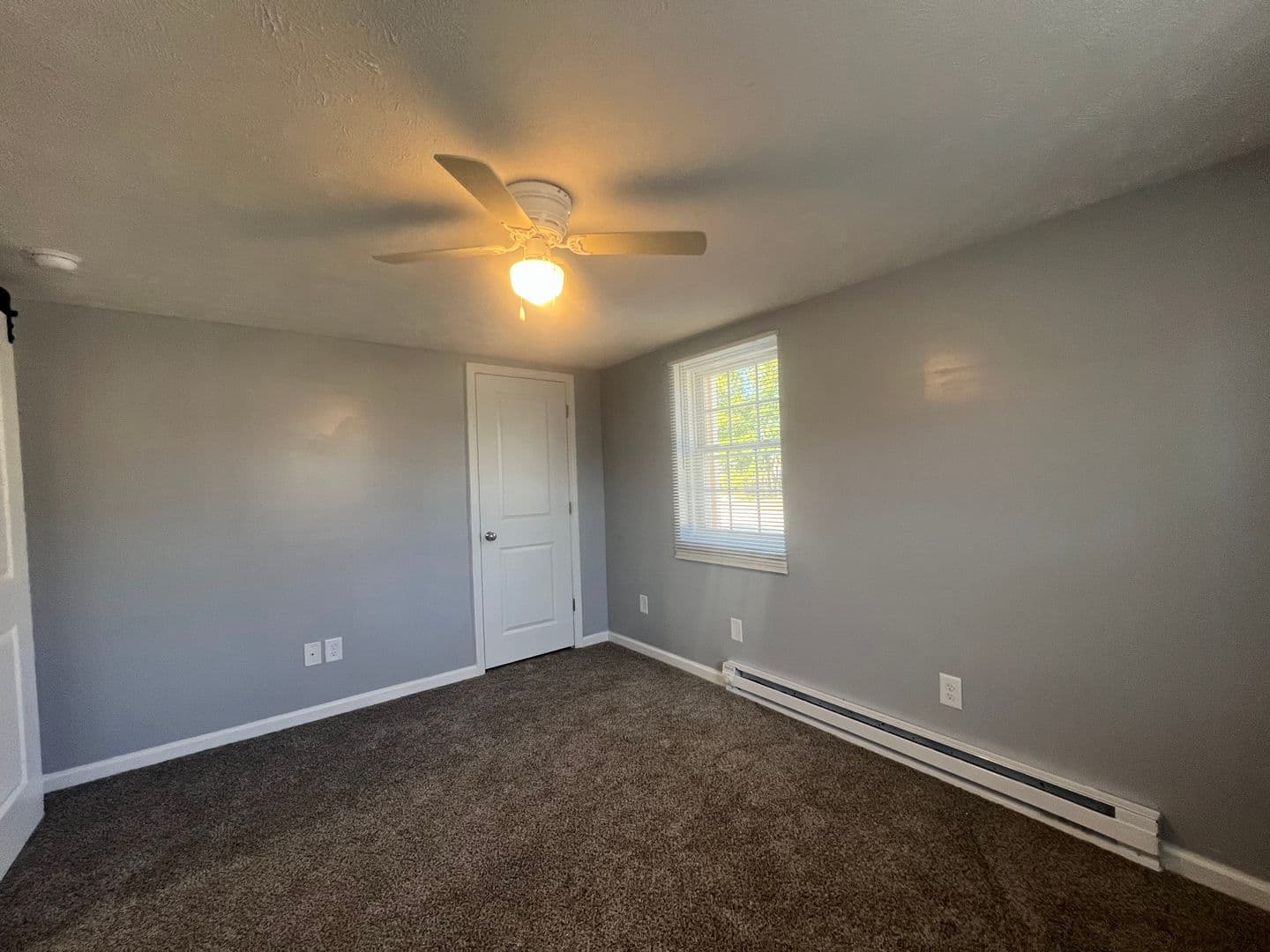 Fayetteville House: 2218-D Murchison