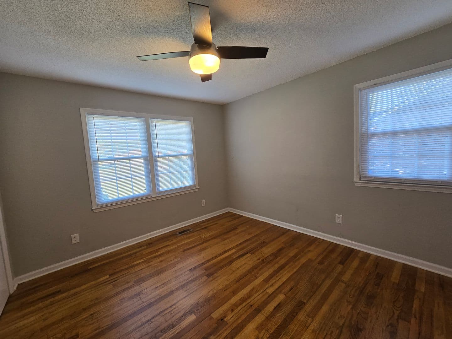 Fayetteville House: 622 Bedford Road