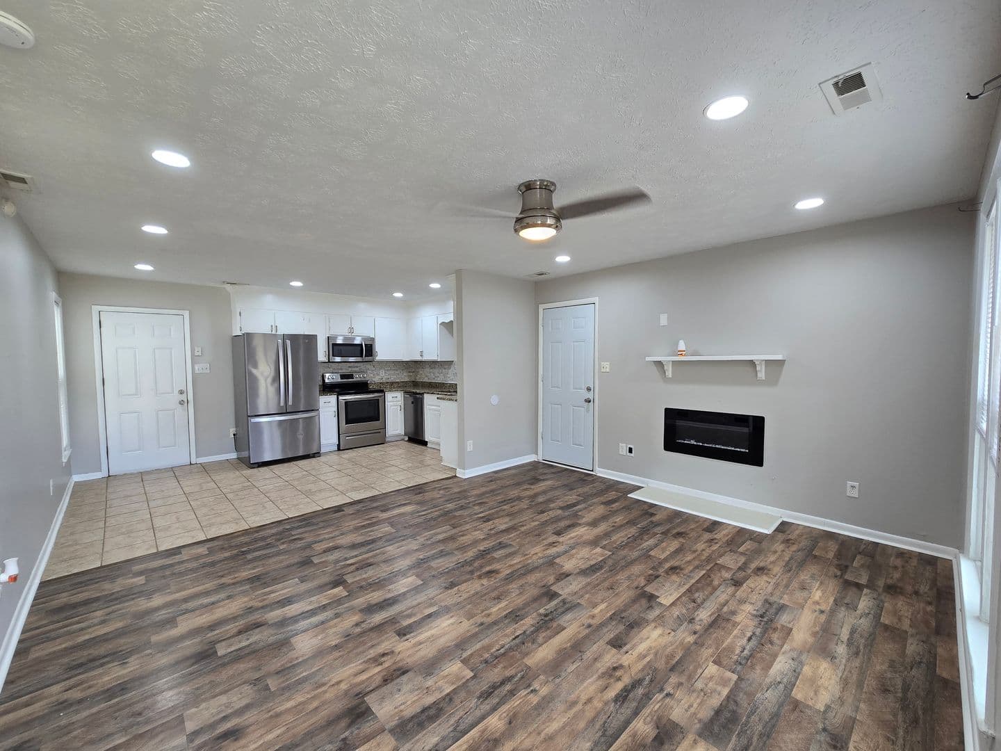 Fayetteville House: 1956 Nordic Drive