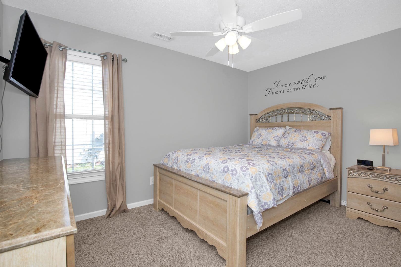 Hope Mills House: 3915 Harden Road