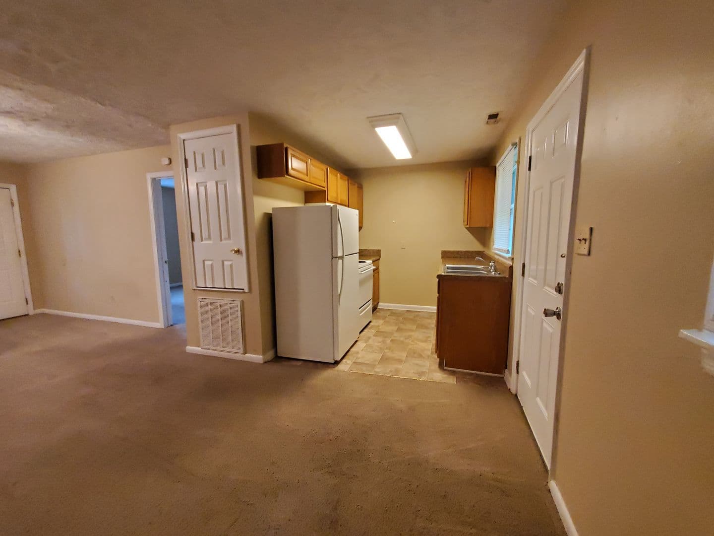 Fayetteville Apartment: 2515 Providence Rd.