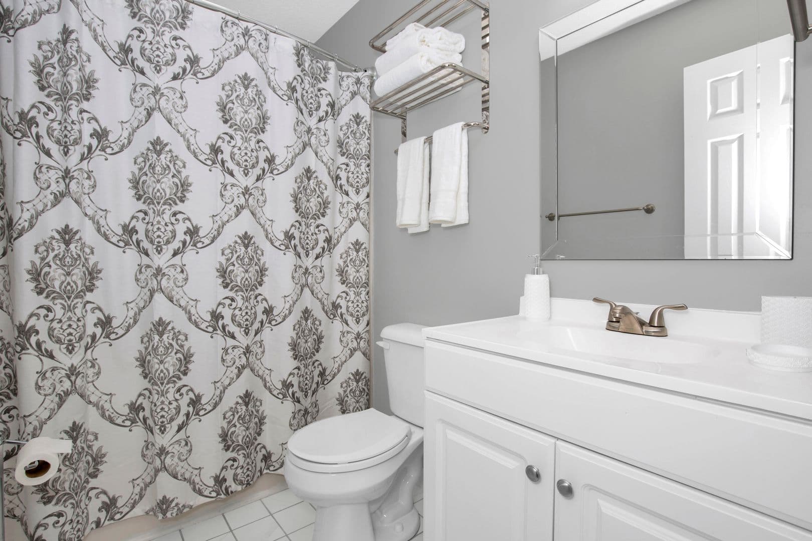 Hope Mills House: 3915 Harden Road