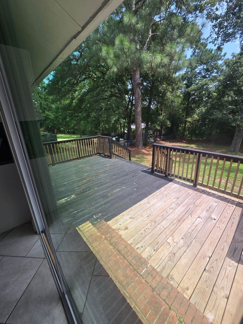 Fayetteville House: 520 Nottingham Drive