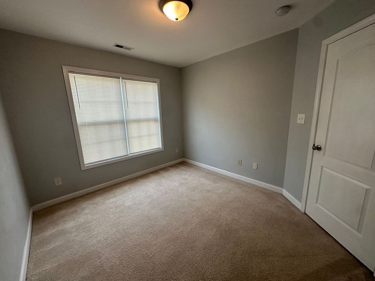 Fayetteville House: 4252 Redspire Ln