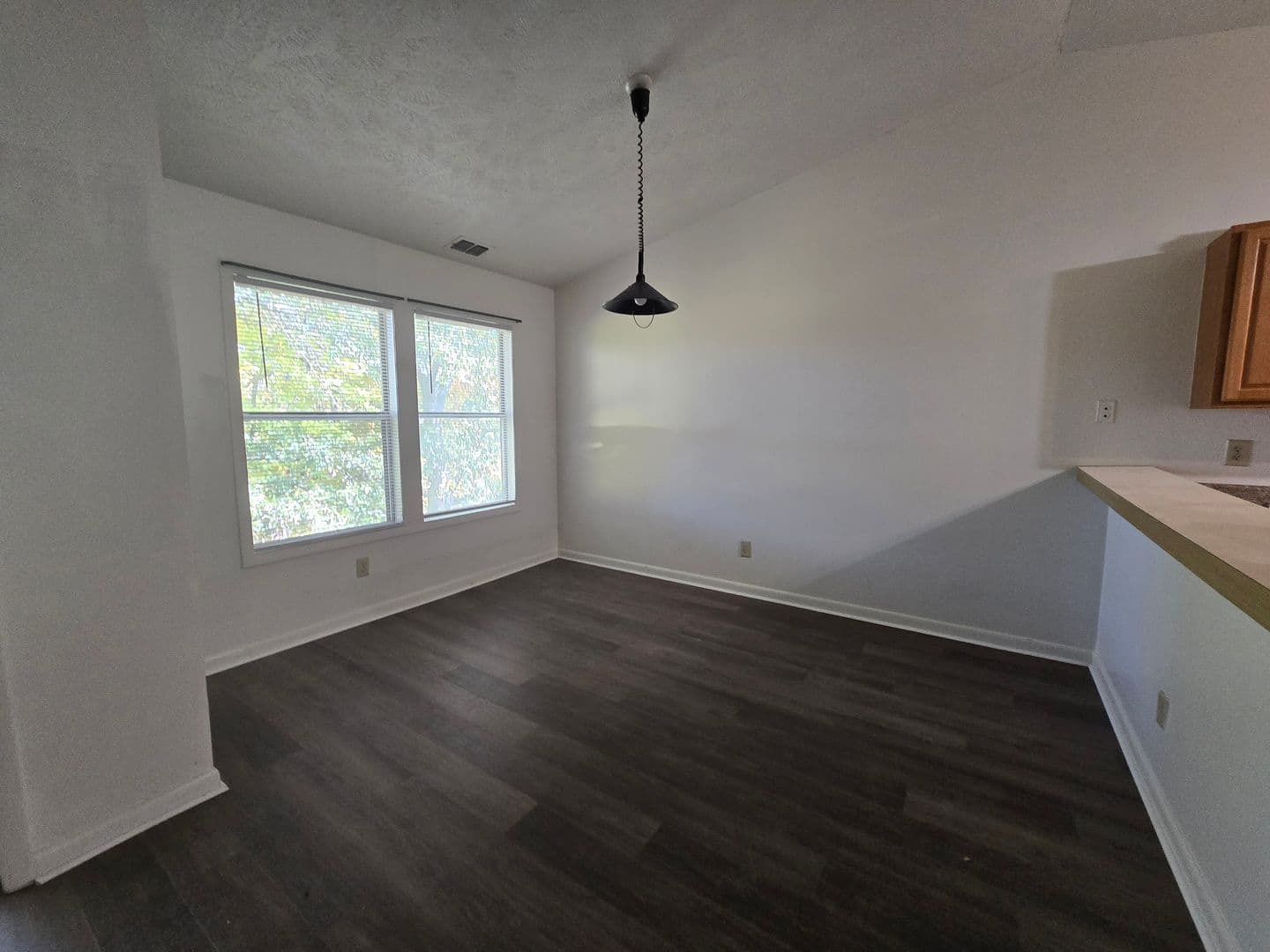 Fayetteville House: 1018-8  Wood Creek Drive
