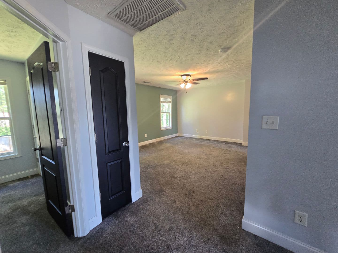 Raeford House: 103 Flag Lane