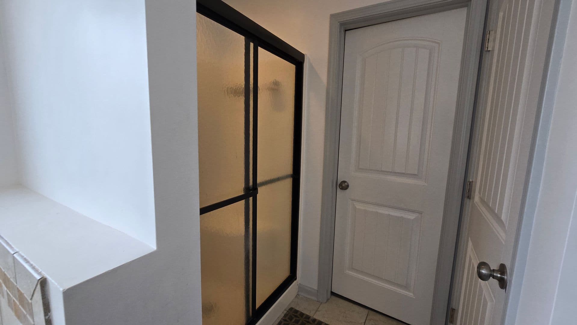 Fayetteville House: 2913 Schonner Court