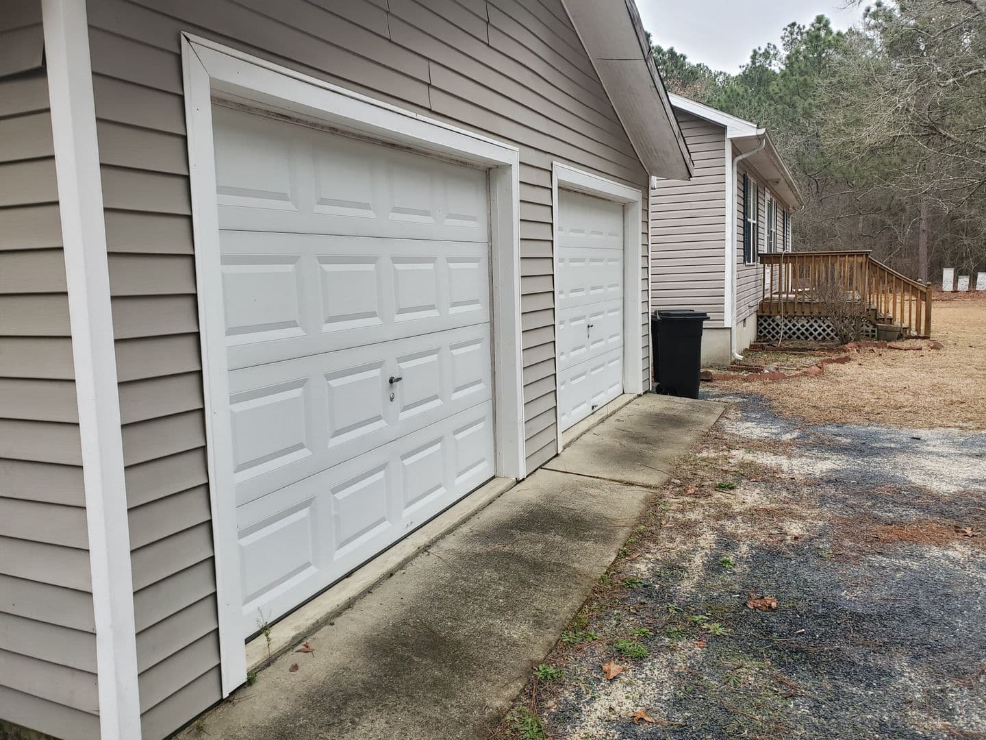Vass House: 149 Honey Bee Ln.