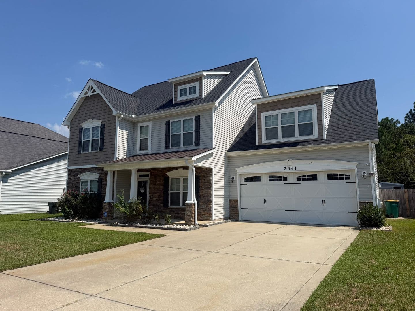 Fayetteville House: 3541 Castlefield Lane