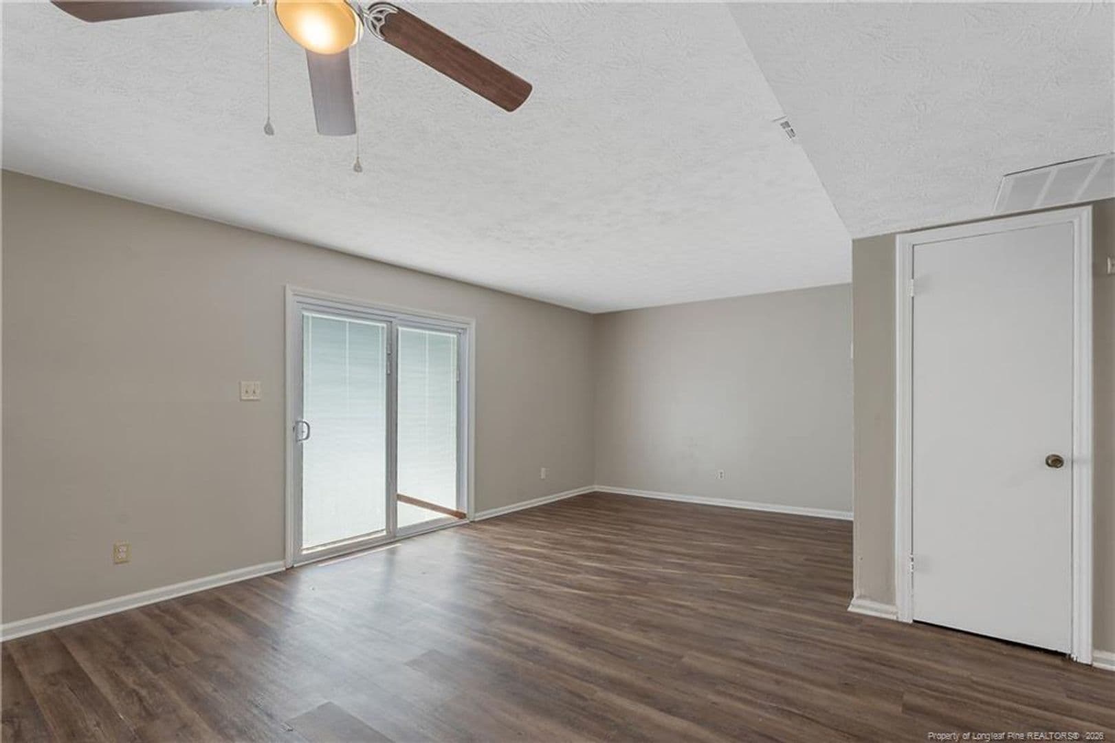 Fayetteville House: 416 Kirkcaldy
